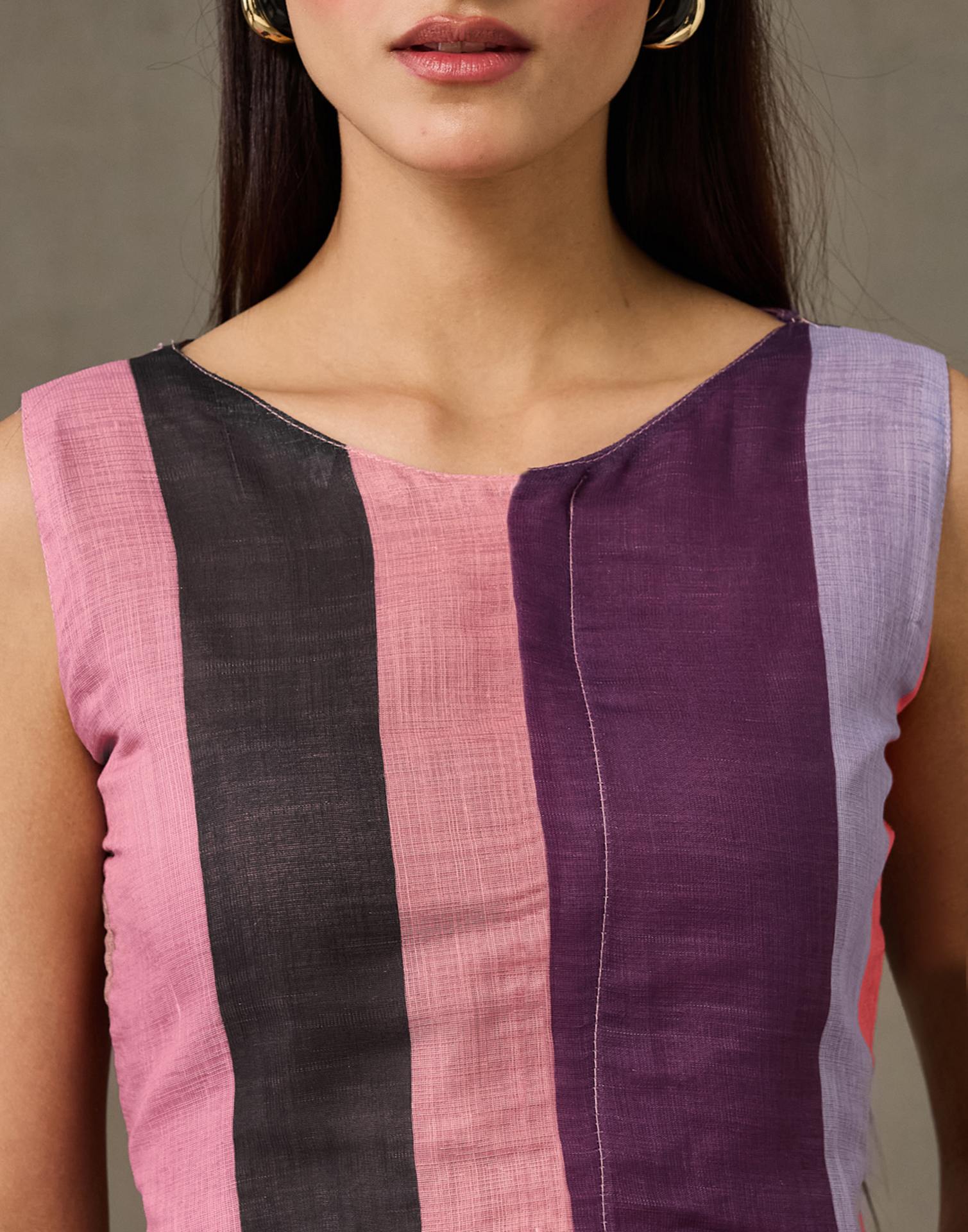 Black Linen Checkered Printed Saree