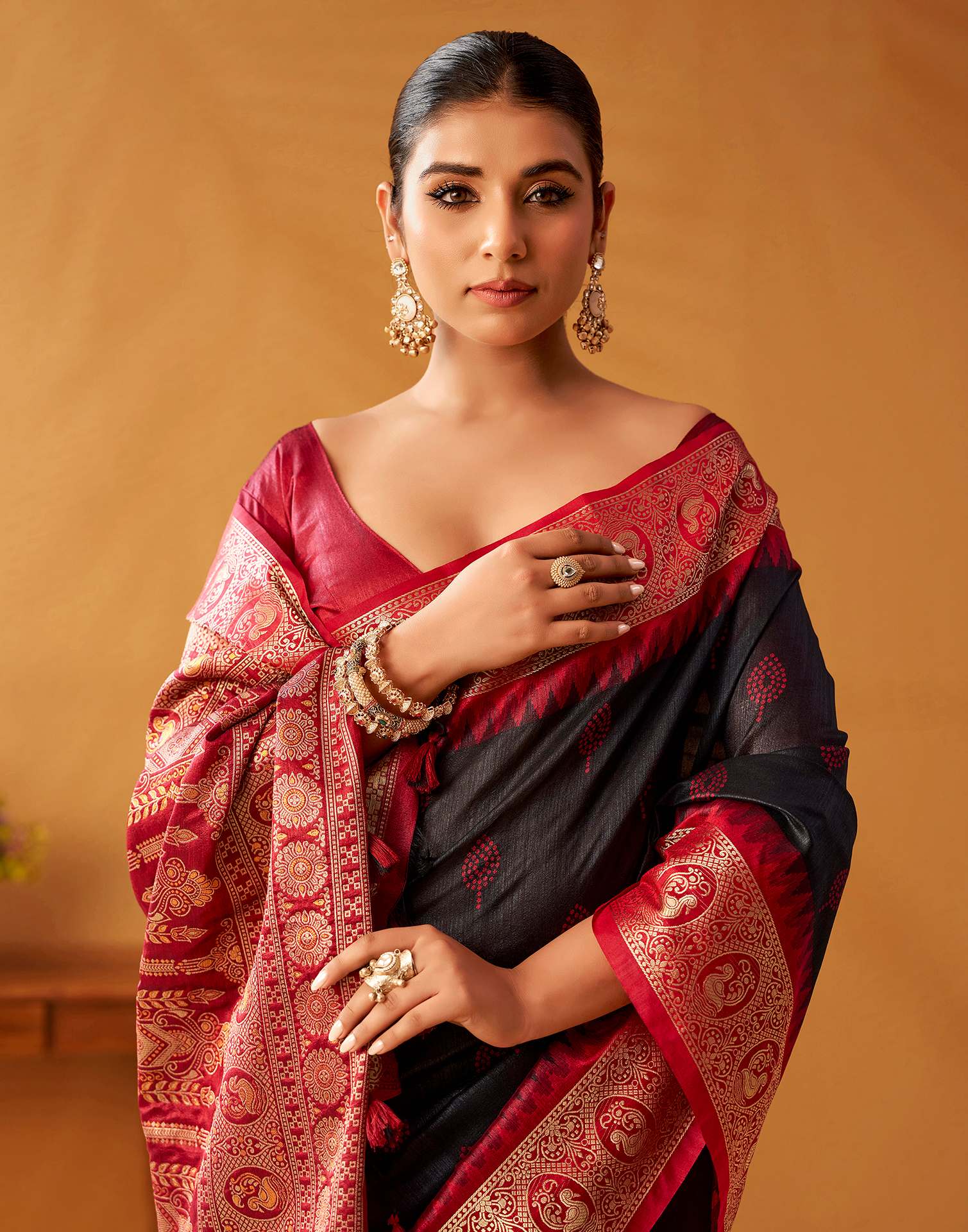 Black Silk Woven Kanjivaram Saree